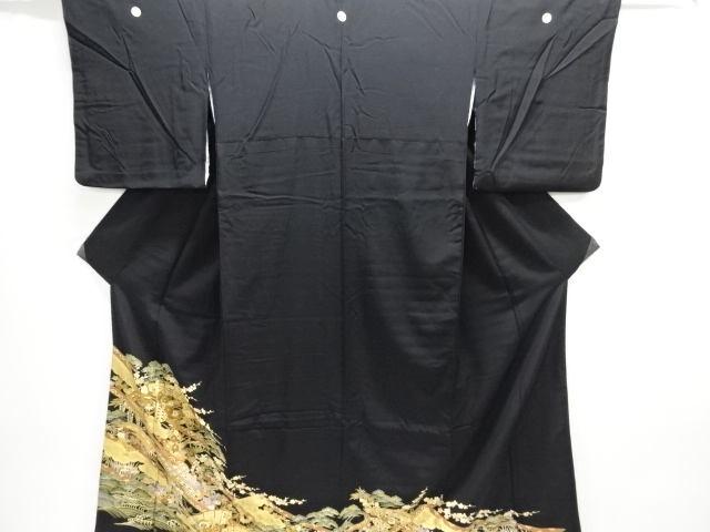 桧扇に松竹梅・花模様刺繍留袖（比翼付き）